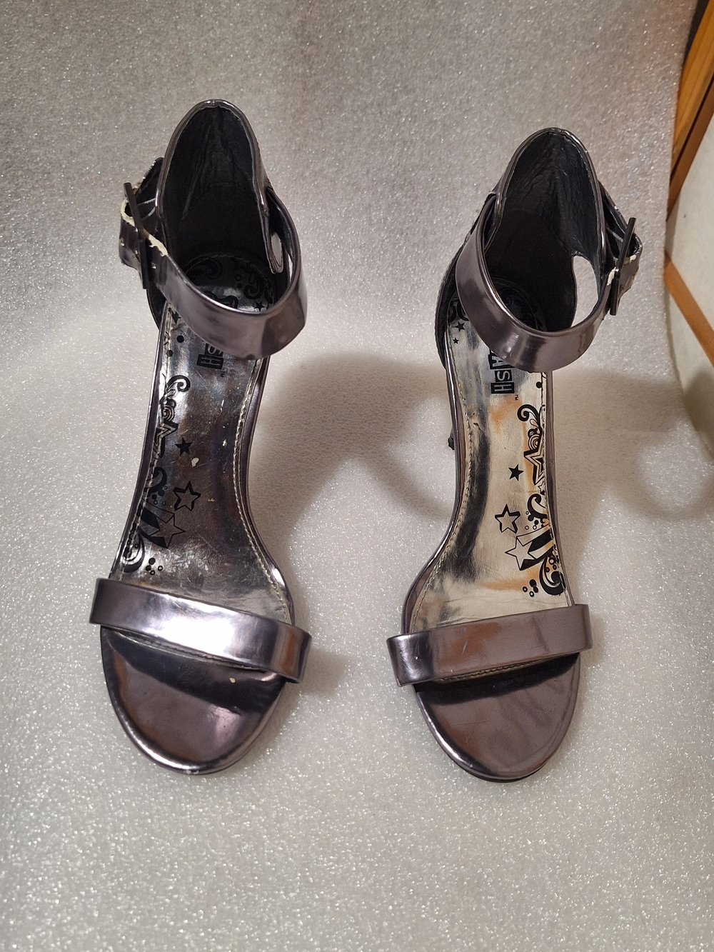 Metallic Silver Women's Ankle-Strap Dress Sandals